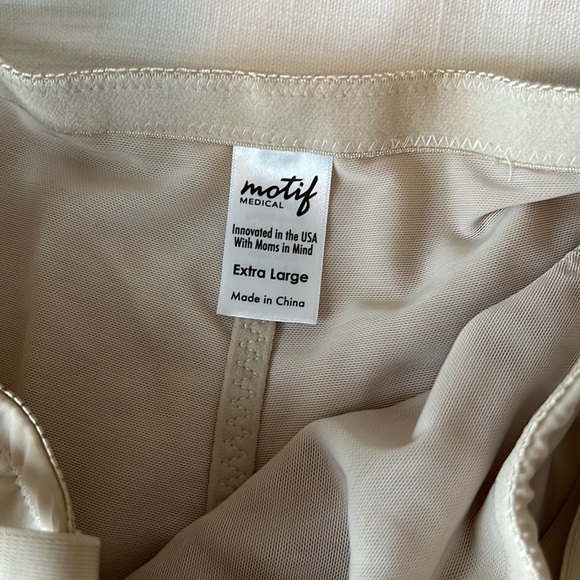 Motif Medical Support Garment - Picture 6 of 7